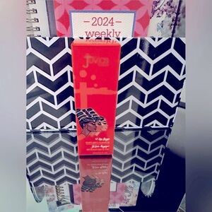 Juvia’s Place “I Am Magic” Velvety Matte Foundation (IBIZA 530)